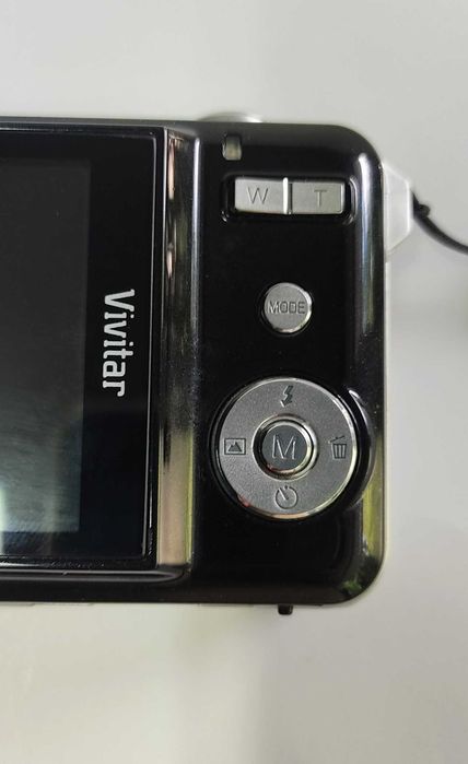 Чудесен, лесен фотоапарат VIVITAR F314
