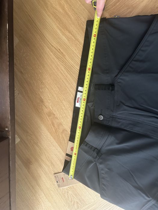 Fjallraven мъжки къс панталон – размер 41-42 – нов с етикет