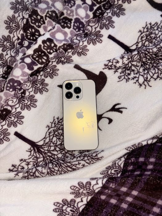 Айфон 14 про б/у.