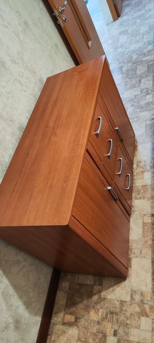 Комод продам б/у