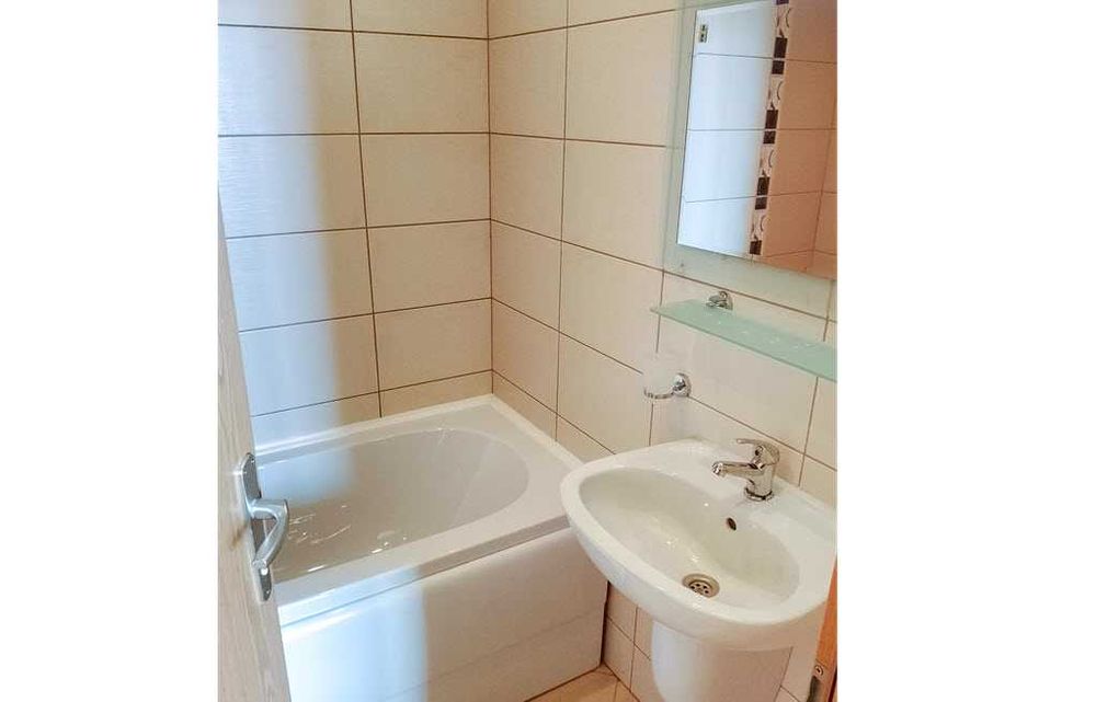 Продава се Къща в с. Рогачево, Област Добрич - 130 кв.м за 427 €/кв.м - Снимка #13