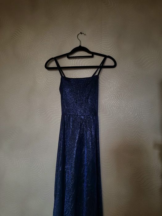 Платье вечернее.