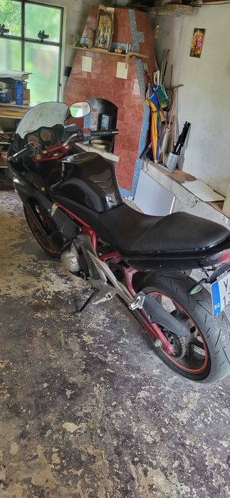 Мотор Kawasaki ER 6 F