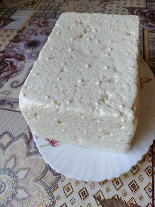 Brânză de capră de vânzare