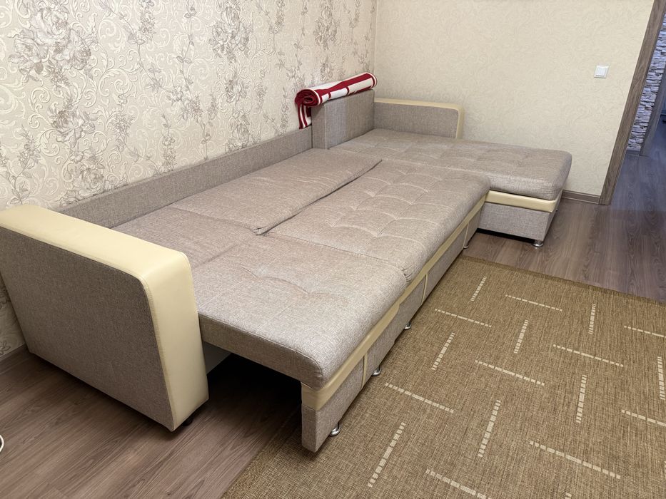 Диван большой 3,20/1,70