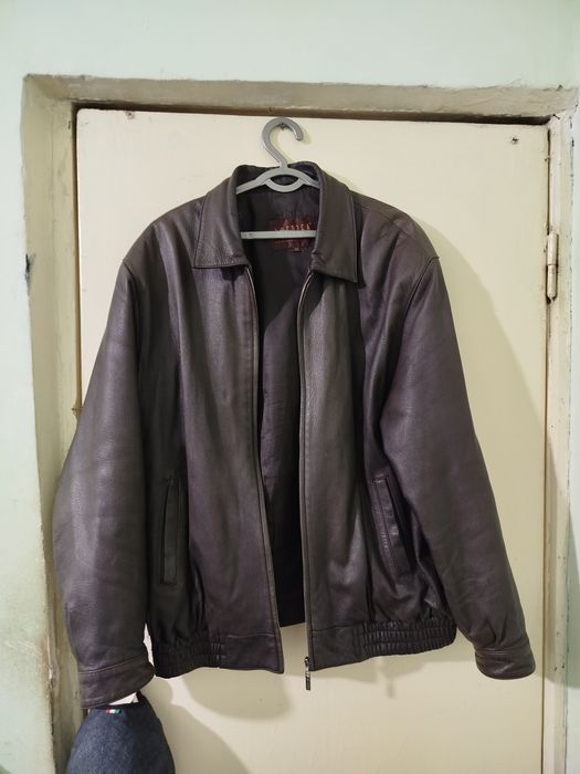 Продам из натуральной кожи.