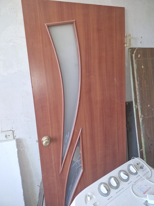 Срочно продам  дверь
