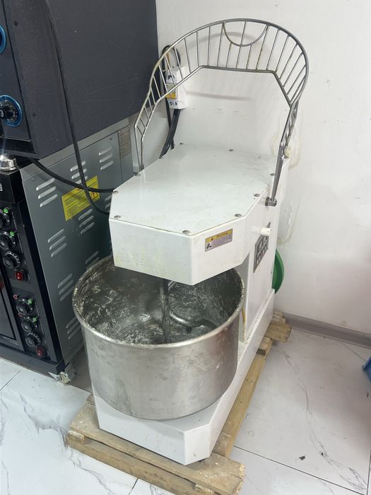 Тестомиксер 30 л
