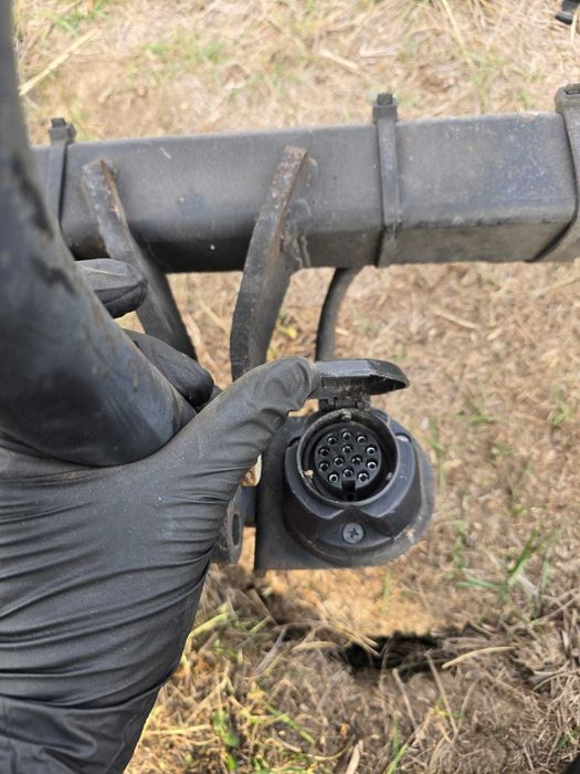 Carlig remorcare Renault Megane 3 2010 break cu instalatie si modul