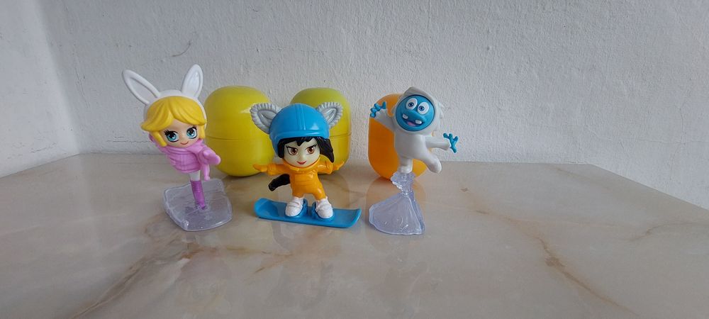 10. Киндер/Kinder макси играчки