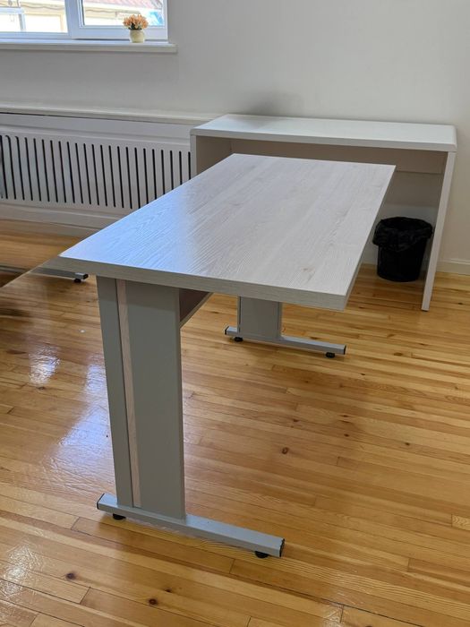 Продаются столы и стулья