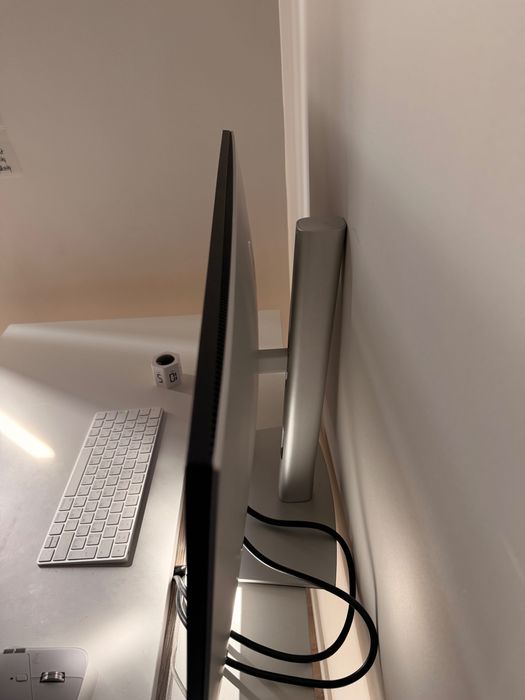 Dell UltraSharp 27 (U2722D)