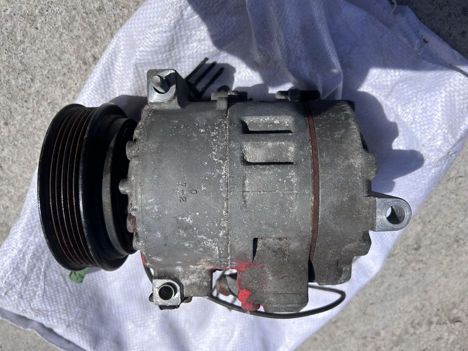 Компрессор кондиционера ауди 2.6 С4.А6