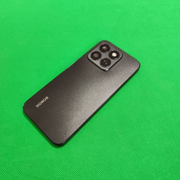 Honor X8C sotiladi dastavka bor