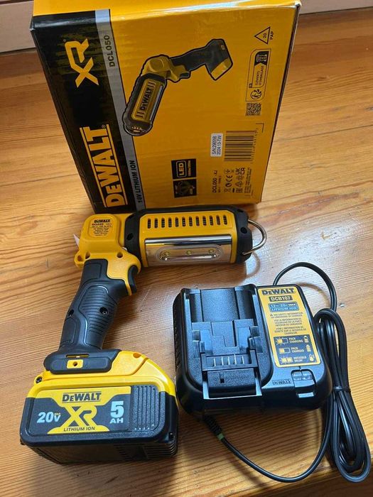 Фонврь DCL050 dewalt