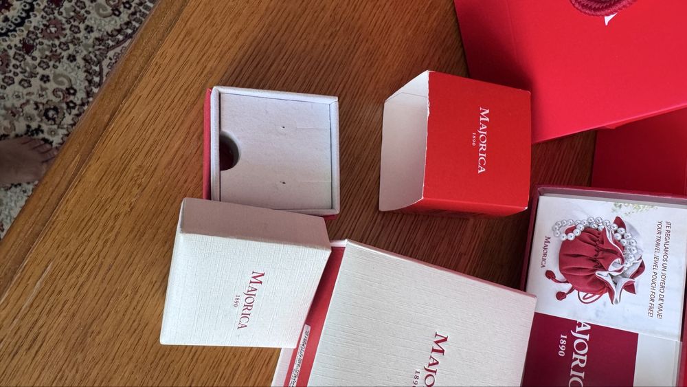 Футляр и пакеты Majorica