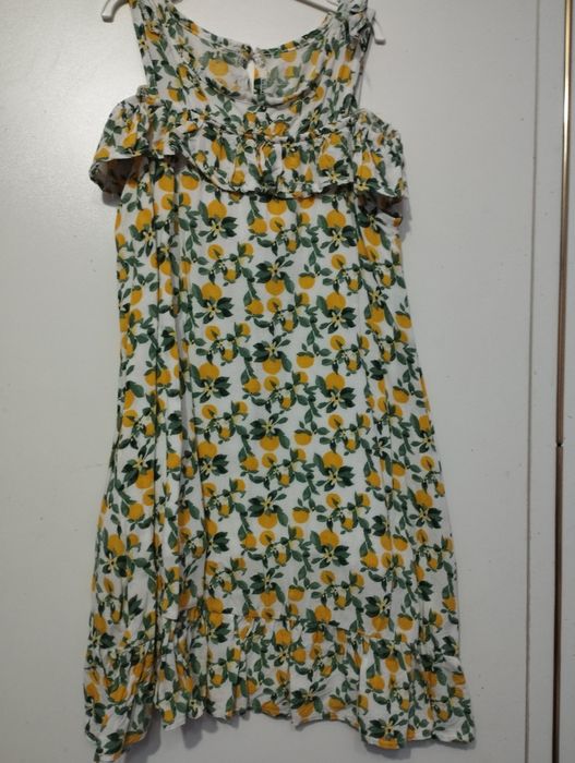 Детски рокли 5-6 и 6-7 г.