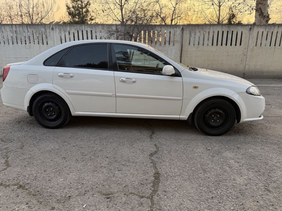 Chevrolet Lacetti / Gentra 2013 — 3