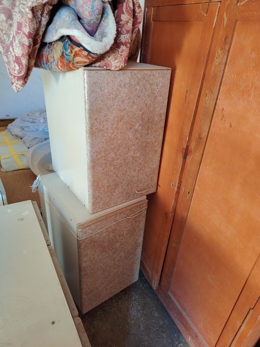 Ешик ва мебел сотилади