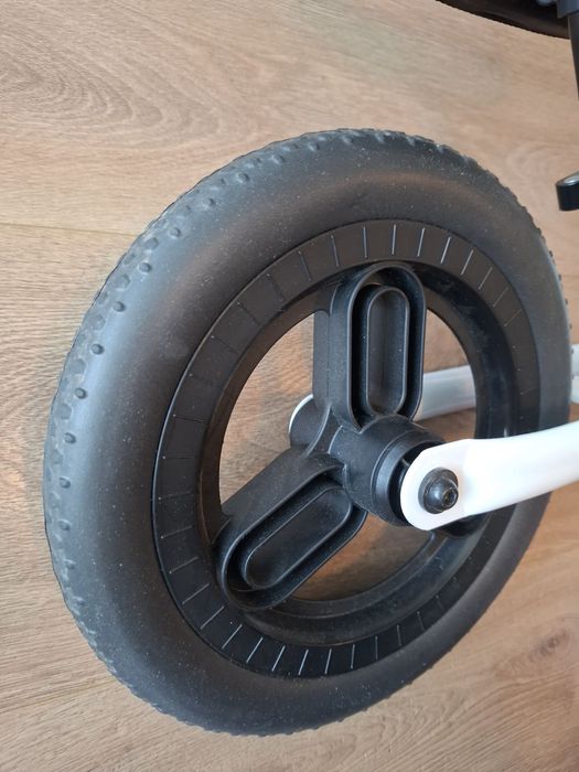 Детско баланс колело и триколка