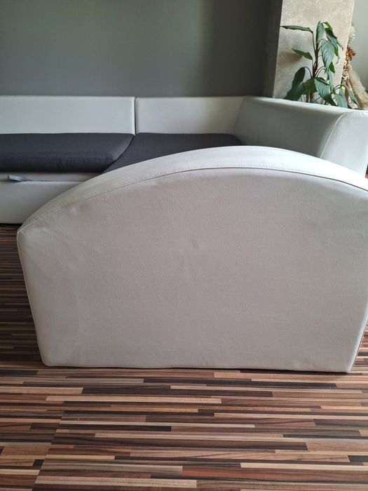 Ъглов диван с опция сън