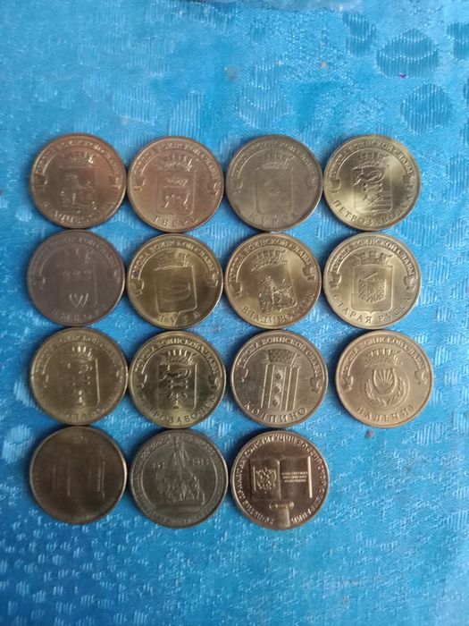 продам тематические коллекции монет