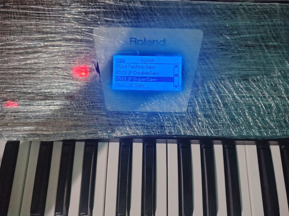 Продам синтезатор Roland bk 3