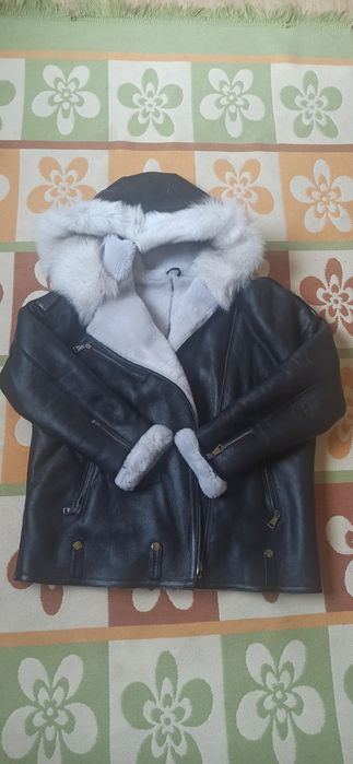 Дубленка кароткая с капюшоном касуха