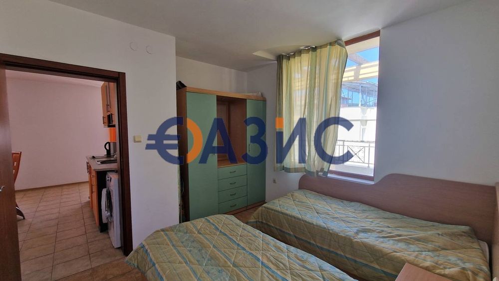 Продава се Тристаен апартамент в Свети Влас - 82 кв.м за 691 €/кв.м - Снимка #11