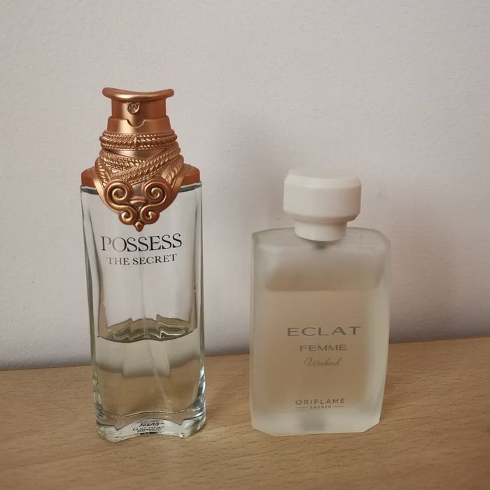 Парфюмна вода Possess The Secret и тоалетна вода Eclat Weekend
