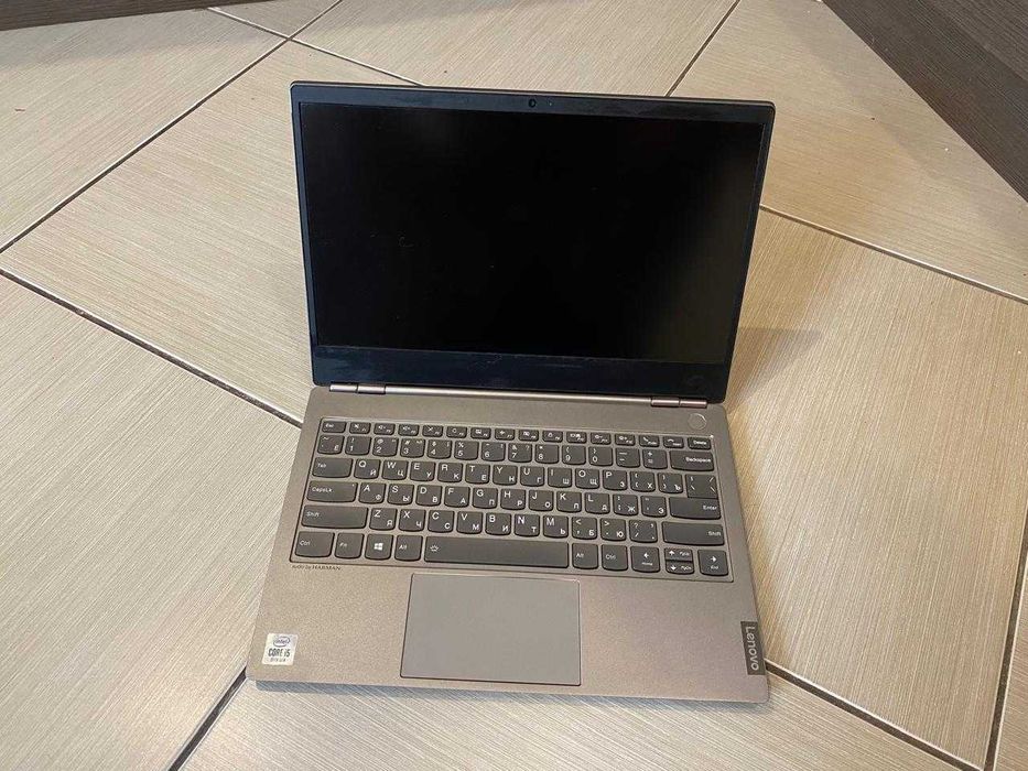 Продам Ноутбук Lenovo 13-IWL