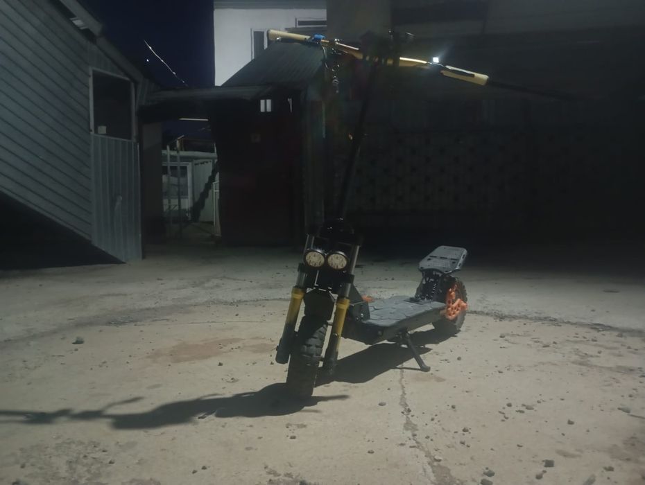 Электросамокат Kuggo m5 pro