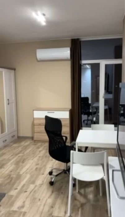 Дава се под наем Едностаен апартамент в София, Младост 1А - 38 кв.м за 458.49 € - Снимка #2