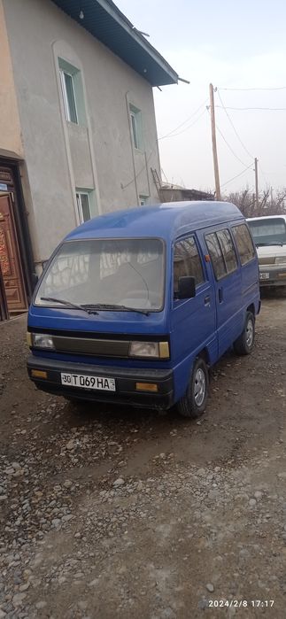 Narmalney moshina oldida kaltagi yuq