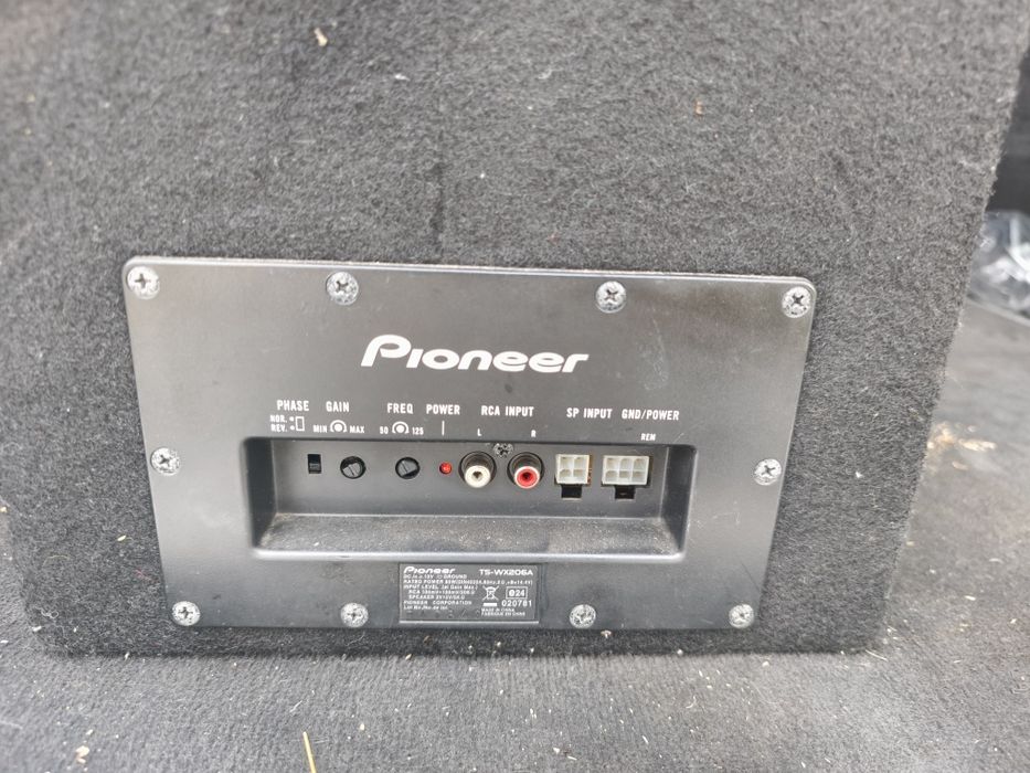 Активен бас Pioneer