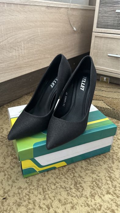 Каблук сатылады!!