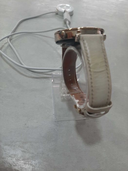 Huawei Watch GT4 , 42MM GOLD