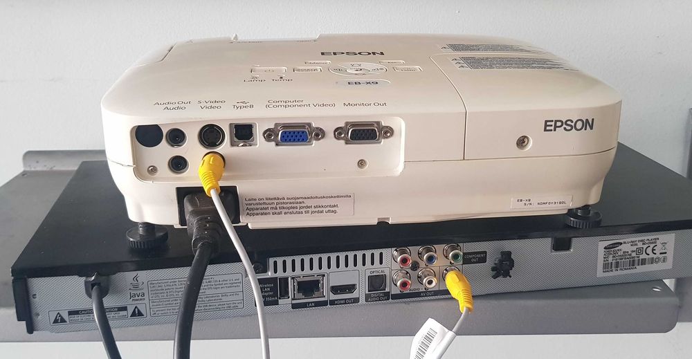 Epson EB-X9 LCD videoproiector proiector filme video 3 LCD