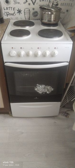 Продам электро плиту