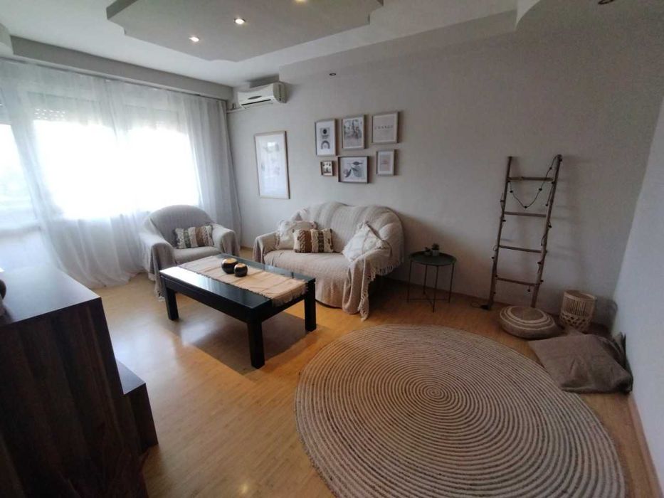 Продава се Тристаен апартамент в Пловдив, Каменица 1 - 84 кв.м за 1117 €/кв.м - Снимка #1