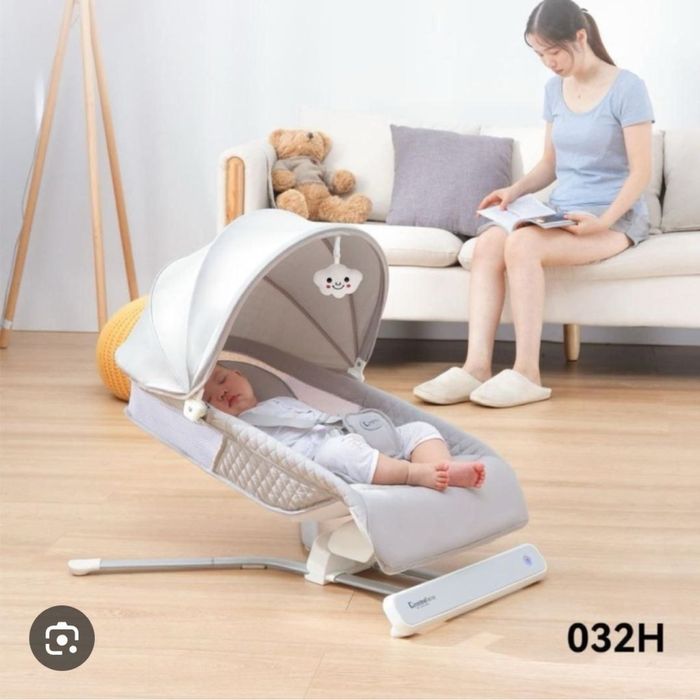 Продам Шезлонг серый новый