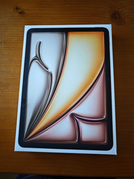 Apple Ipad Air 11 inch M2 128 GB starlight tablet таблет НОВ ЗАПЕЧАТАН