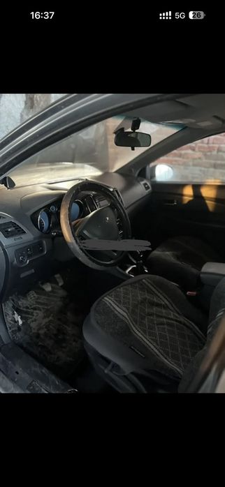 Обменяю автомобиль