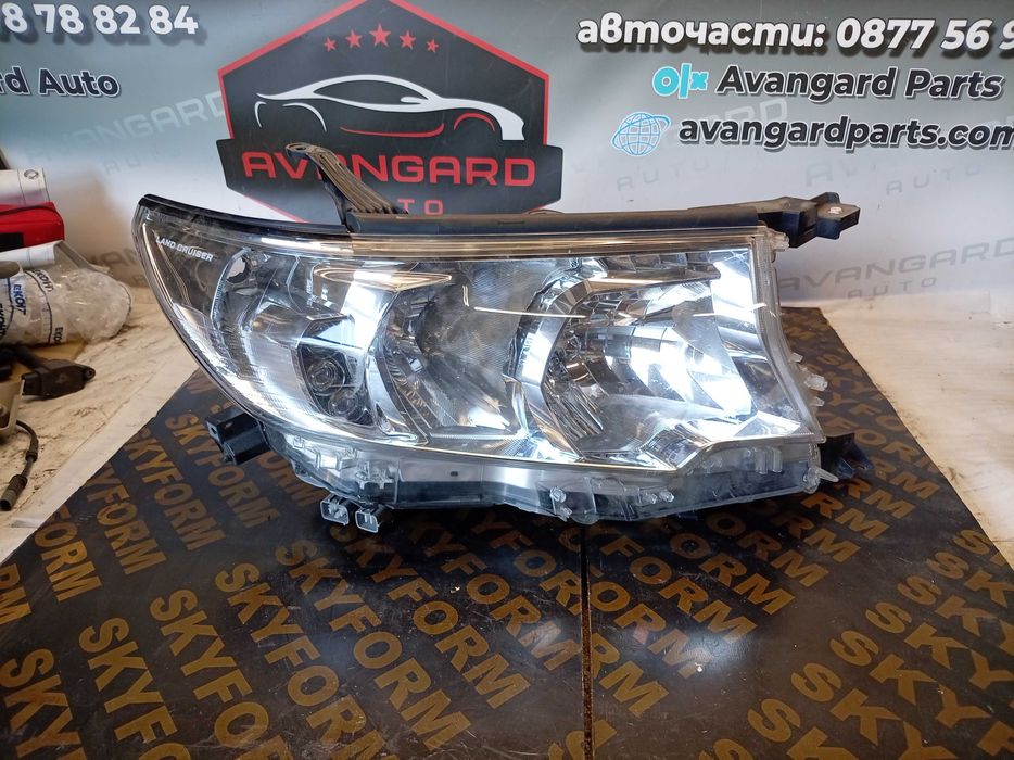 Toyota Landcruiser Prado JP50 десен фар