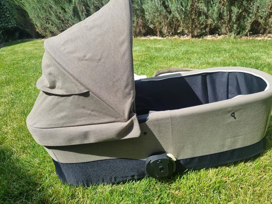 Cărucior Cybex Balios S Lux 2 în 1, Classic Beige, cadru Black