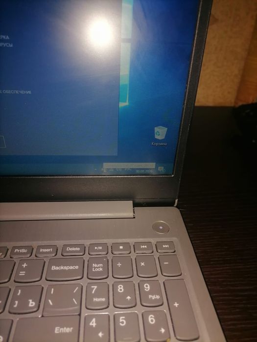 Продам ноутбук леново ideapad 3 15ada05