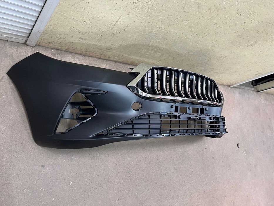 Бампер, решетка  на JAC J7 / Жак Ж7