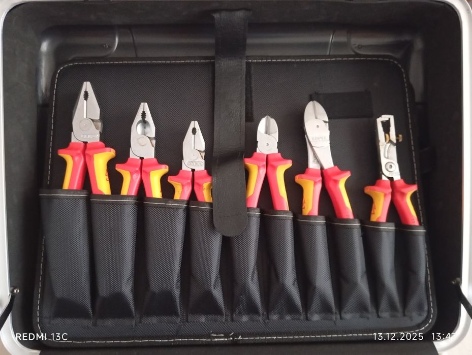 Geanta electrician Haupa cu scule Knipex