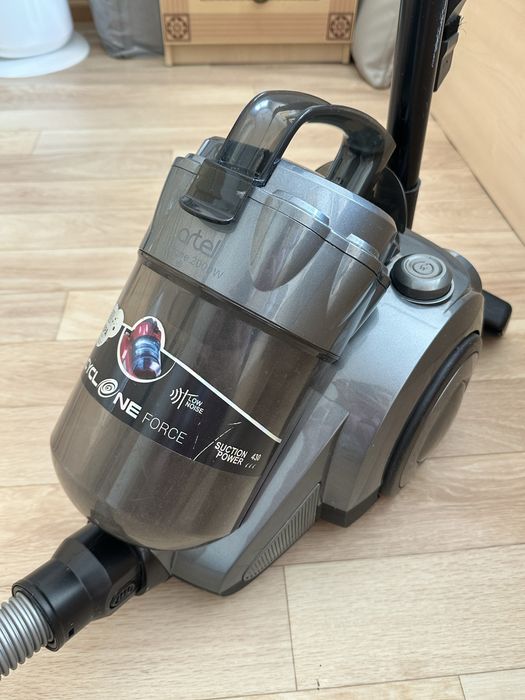 Пылесос Artel cyclone 2000W