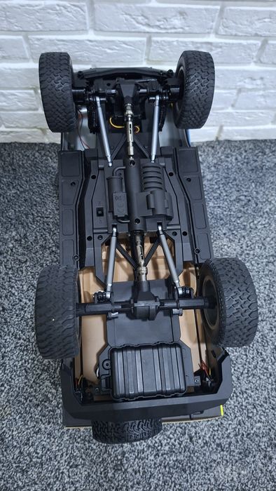 Rc Land ctuiser 80